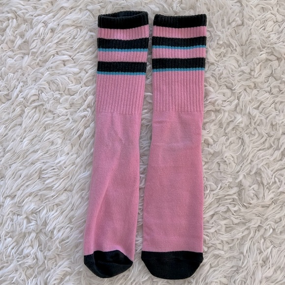 FRIENDS Long Socks - Picture 7 of 9